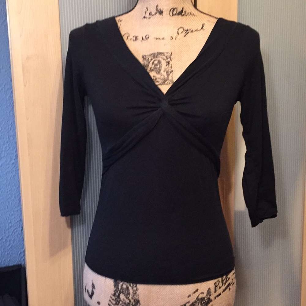 Banana Republic 3/4 sleeve black shirt